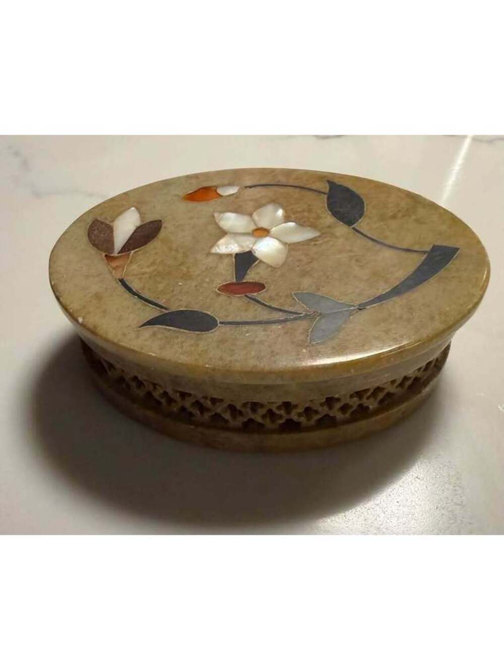 Vintage Oval Soapstone Trinket Box with Floral Inlay and Jali Carving